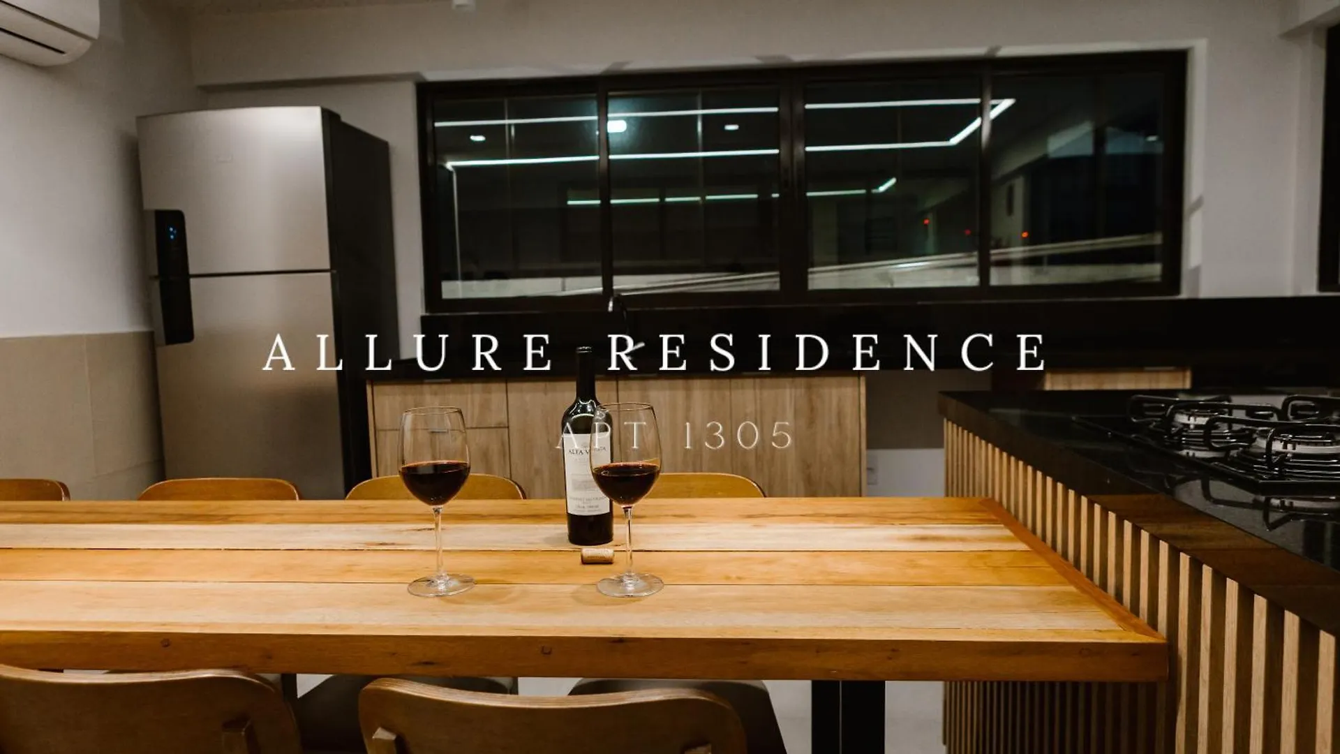 Flat Luxo Boa Viagem Allure 1305 Recife 0*,